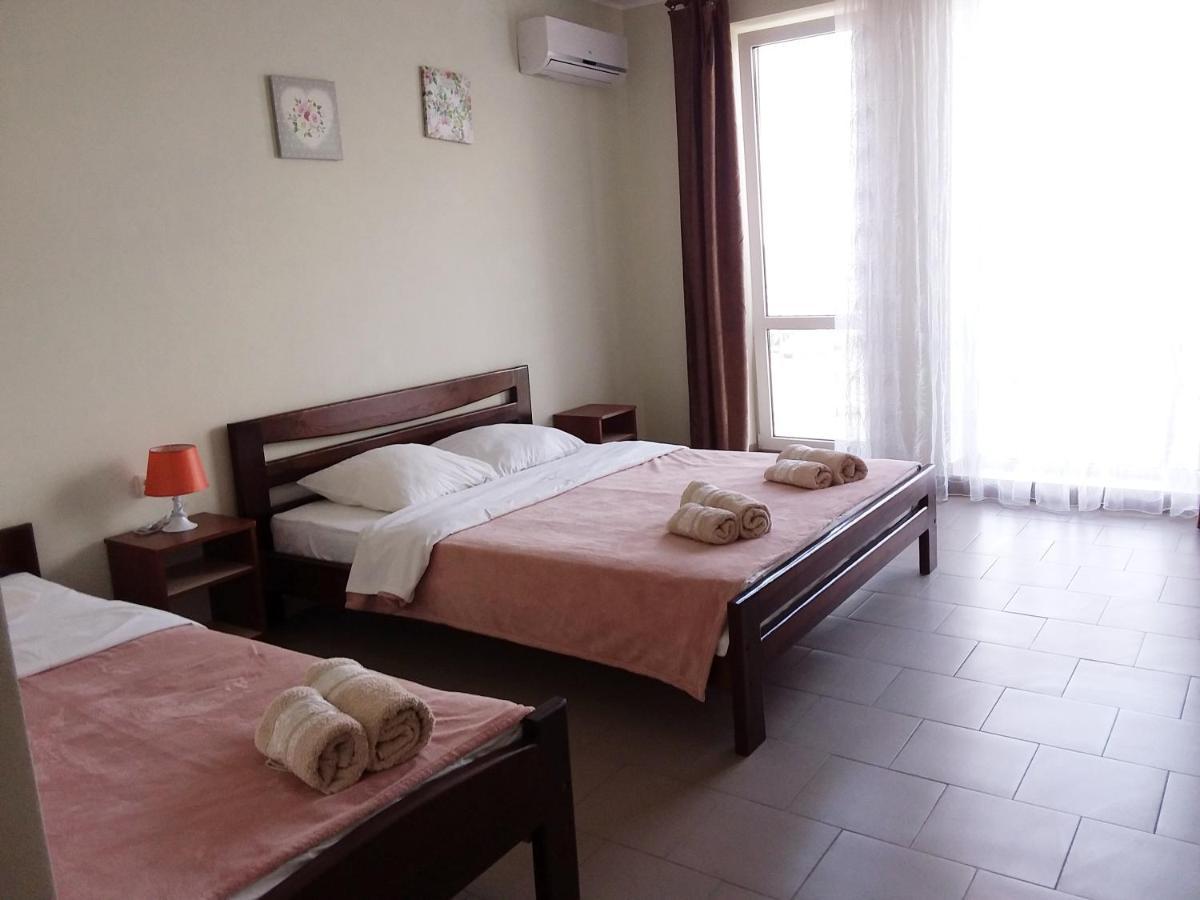 זאטוקה Hotel Golden Beach מראה חיצוני תמונה