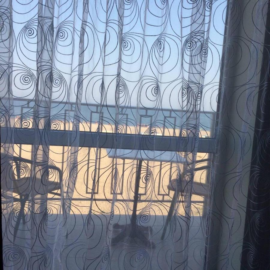 זאטוקה Hotel Golden Beach מראה חיצוני תמונה