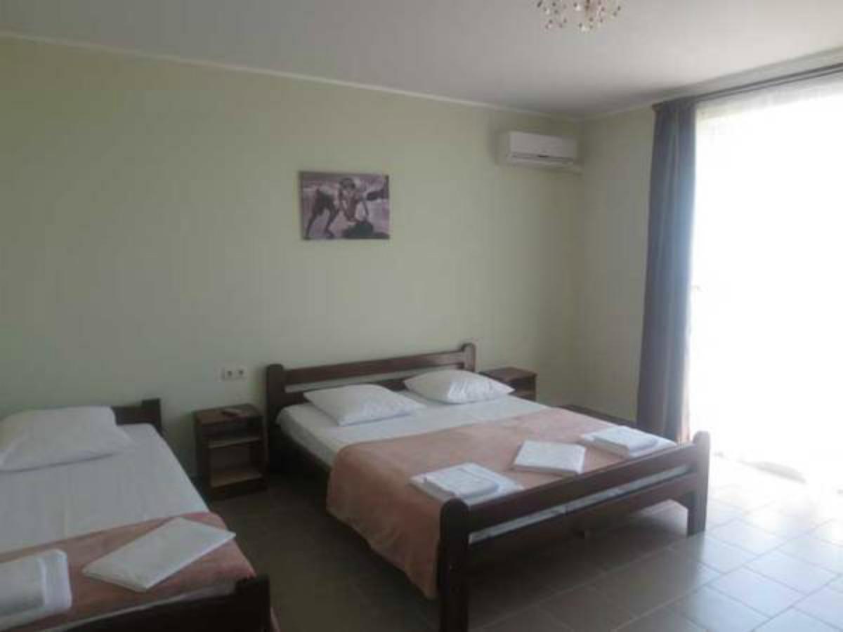 זאטוקה Hotel Golden Beach מראה חיצוני תמונה