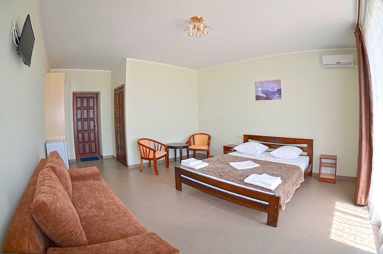 זאטוקה Hotel Golden Beach מראה חיצוני תמונה