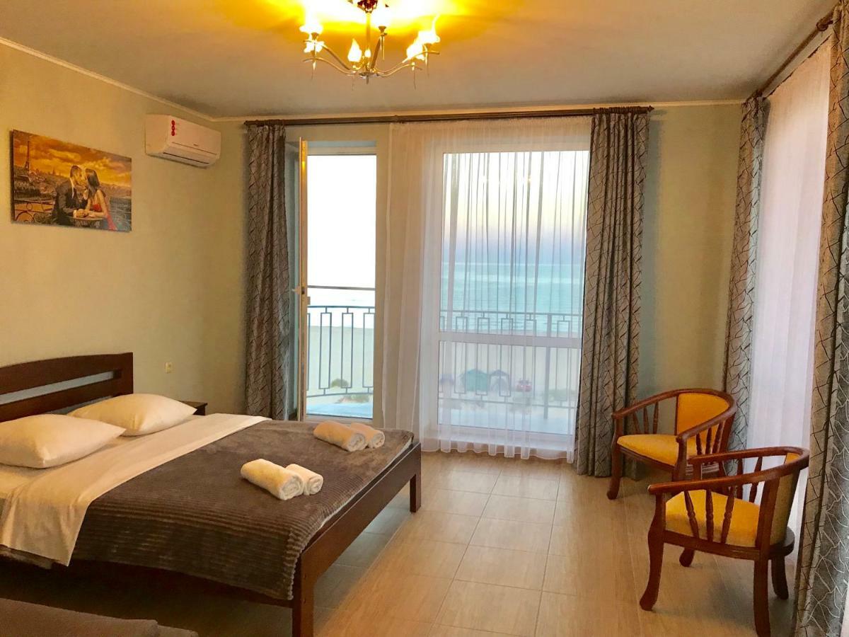 זאטוקה Hotel Golden Beach מראה חיצוני תמונה